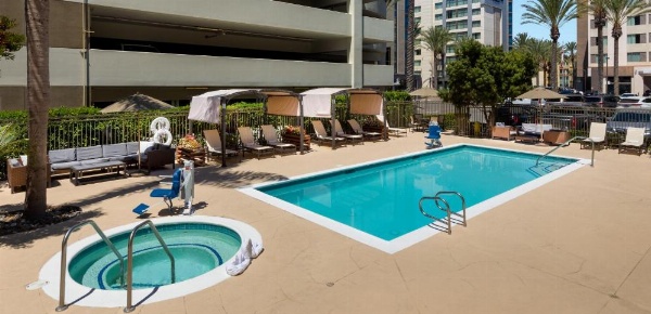 Anaheim Portofino Inn and Suites image 23